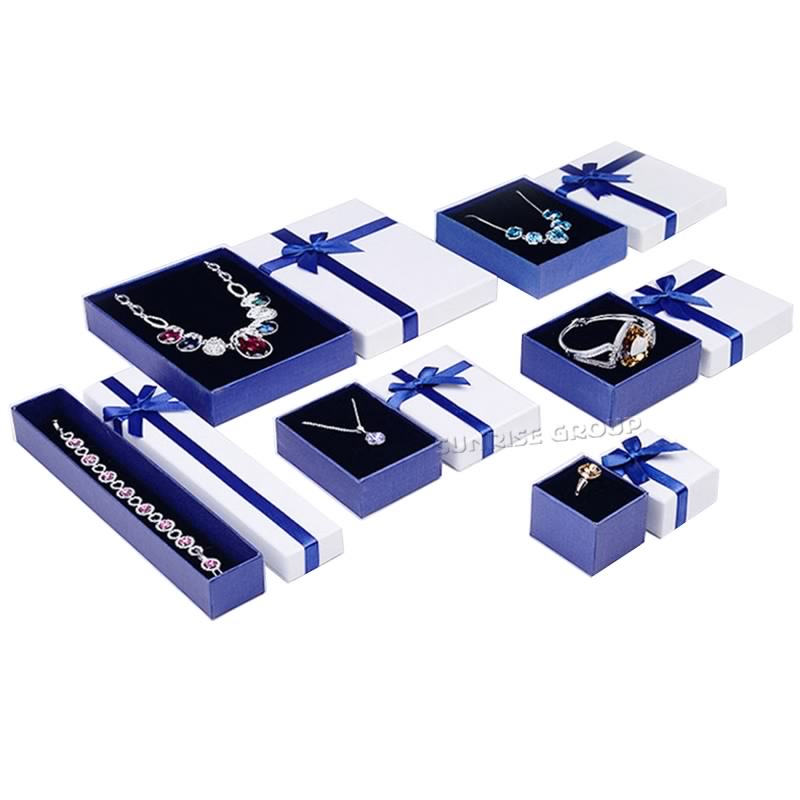 Tilpasset karton smykker gaveemballage