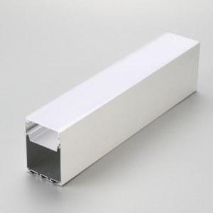 LED-lys i lysstrimler i husarmaturer