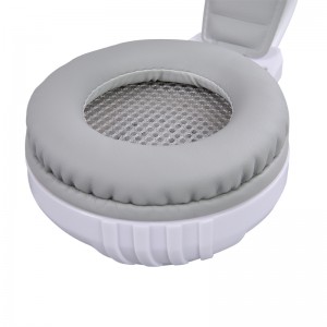 Høj kvalitet 3,5 mm pc-headset førte til store ører