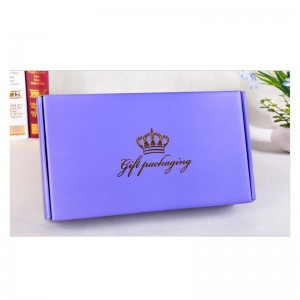 Trykt papirboks med varm stempling