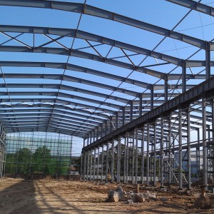 Præfabrikeret stålbygning