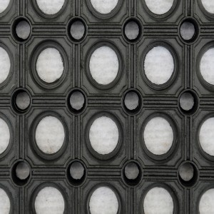 Anti-slip gummimåtte med drænhul til legeplads