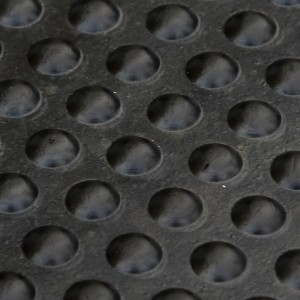 Vandbestandigt gummimåtte med dræning Hul til restaurant