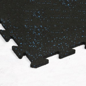 Skridsikkert farverigt fitnessudstyr dækmåtte