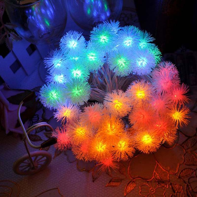 LED Snow Pompon String Lights Farve reblamper Dekorationer til jul / ferie / bryllup / fest