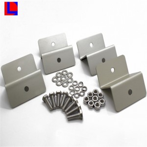 Til konstruktion af solcelle monteringssystemdele