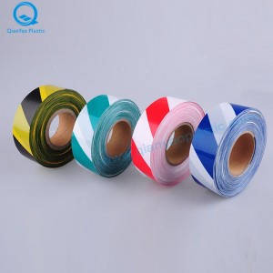 Gul / sort, hvid / sort advarselstape; blå / hvid, grøn / hvid, orange / hvid barrikadetape; Rød / hvid, rød / sort barrierebånd