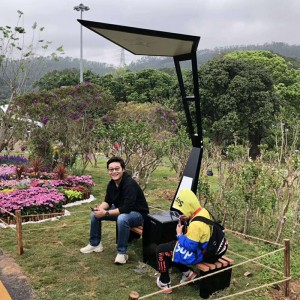 Udendørs reklameløsning Smart solbenk med LED-belysning