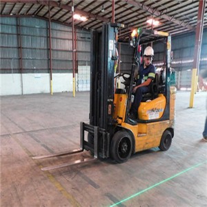 Let installeret gaffeltruck Laser Red Zone Light