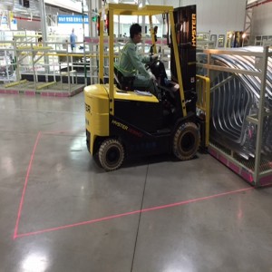 Let installeret gaffeltruck Laser Red Zone Light