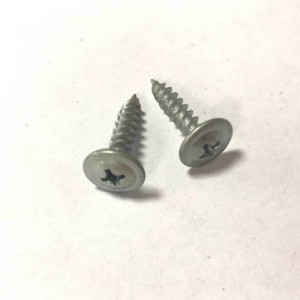 selvborende skrue skarpt punkt