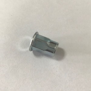 nitte møtrik semi-hex