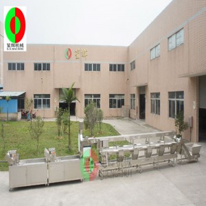 Multifunktionel vegetabilsk vaskemaskine / vegetabilsk vaskemaskine produktionslinje / tre-lags sortering ren vegetabilsk forarbejdning produktionslinje