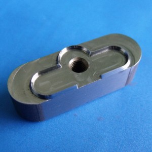 Kniv af god kvalitet til tætningskæber