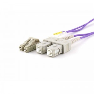 Multimode Duplex OM4 Fiber Optic Patch-kabel (50/125) - LC til SC