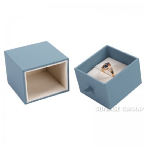 High-end brugerdefineret håndlavet ringemballage smykker papir kasse med håndtag