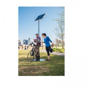 Mode design samfund Parker Solar udendørs mobiltelefon opladningsstation