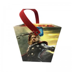 Tilpasset håndlavet specialformet kartonpapir gavepakke