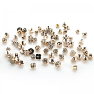 Nyeste salg udsøgte kreative avantgarde tøj knap mode bulk uv rhinestone knapper