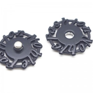 Engros tilpasset mode tilbehør til beklædningsgenstande Metalknap smykkeknapper 6