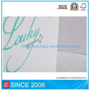 Papirpose til genbrugsmateriale til beklædning