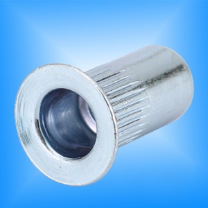 Forsænket hoved riflet krop