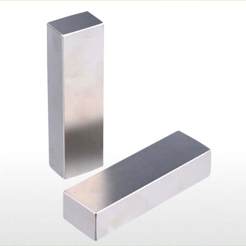 Stor rektangulær Neodim N45 magnet