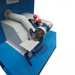 Skofremstillingsmaskine med vampkant