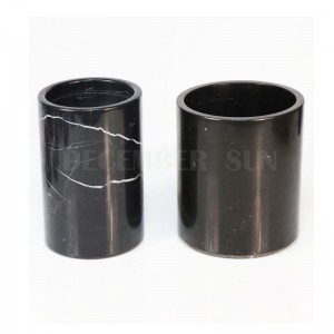 Sort marmorvin køler