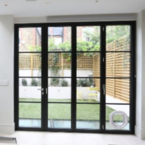 Udvendig foldedør i stål