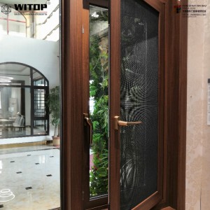 Vindue med myggenet af aluminium