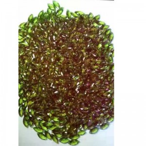 Russisk kamæleon kromotropisk mossianitglas