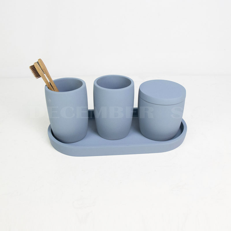 4 stk harpiks badeværelse sæt