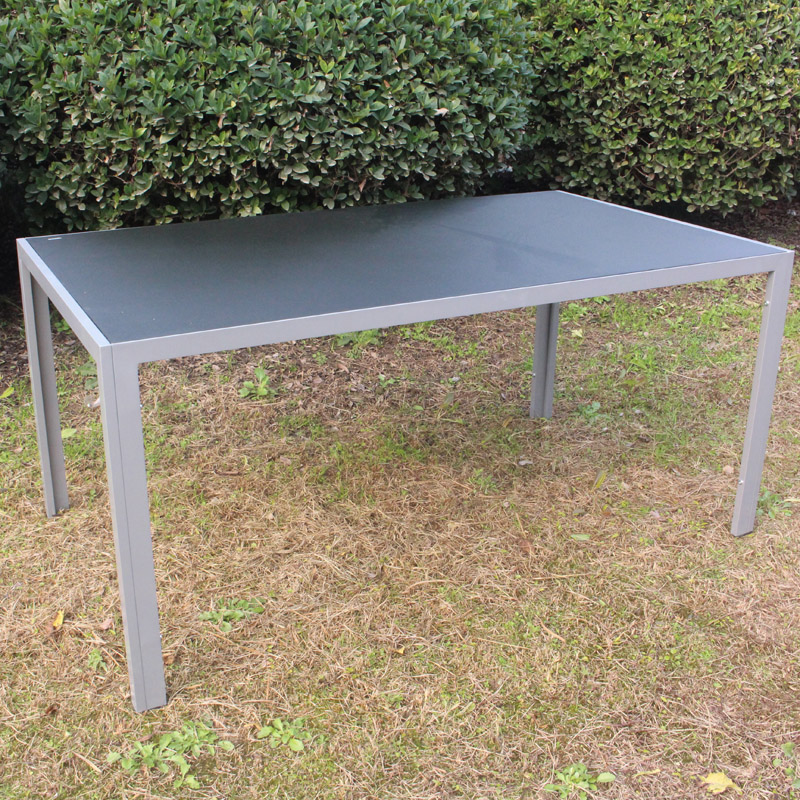 Rektangulært bord i aluminium
