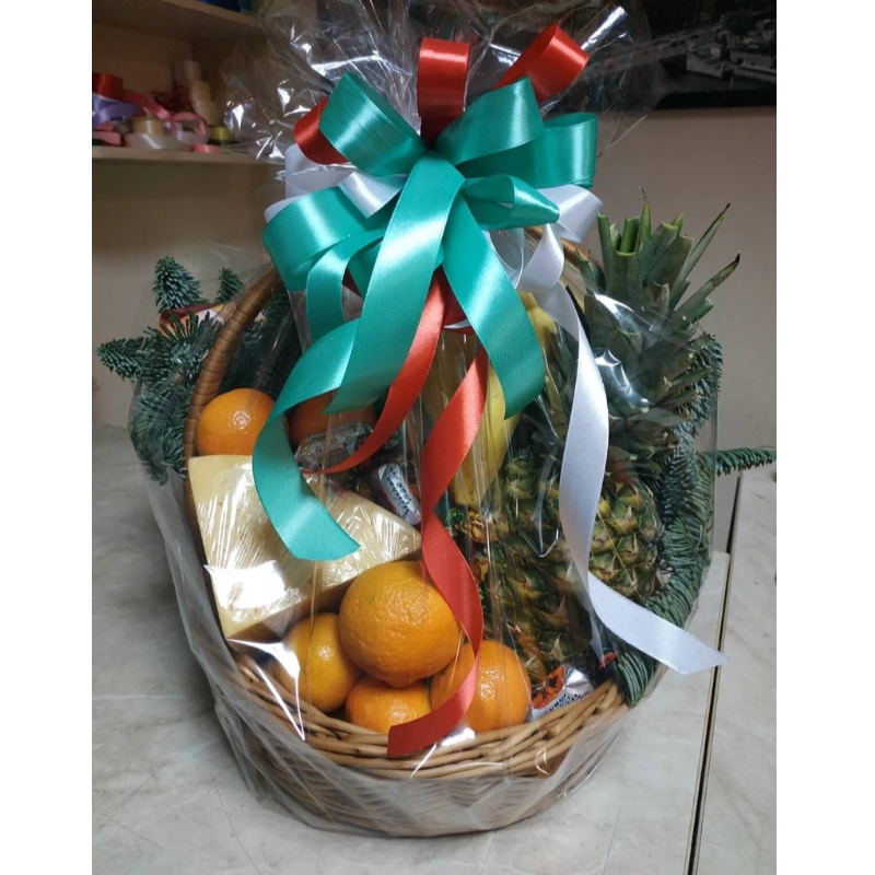 Jul Carol Hamper