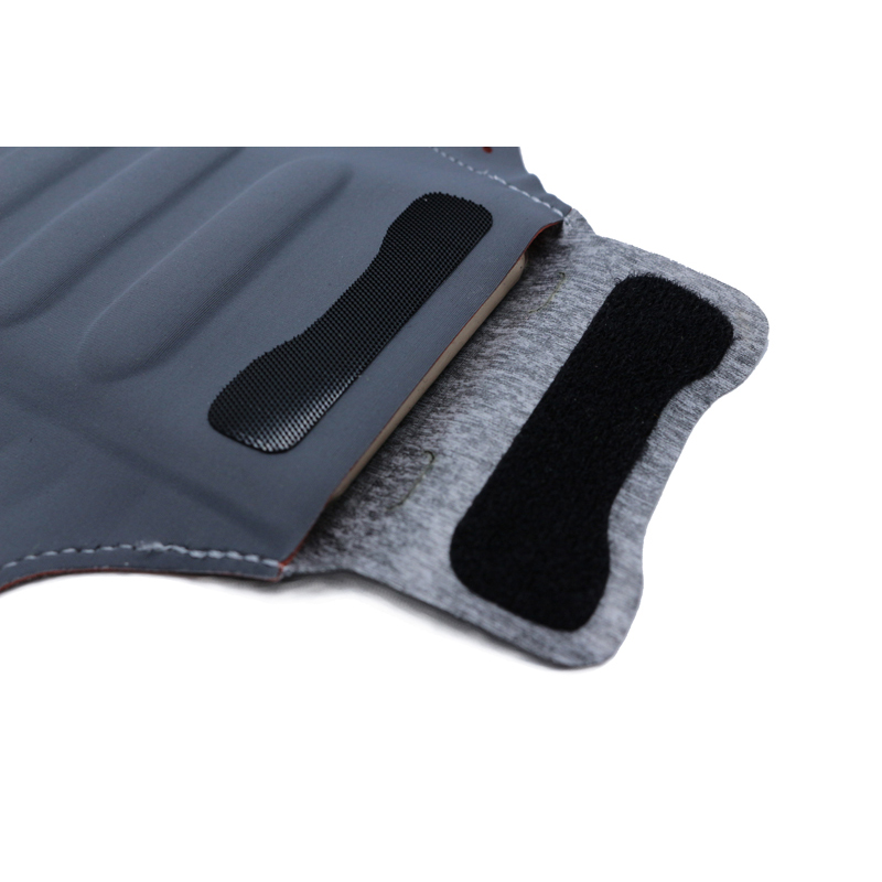 Universal vandtæt cellearmband til at køre