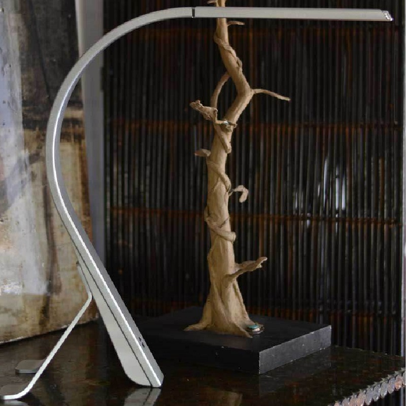 521U Levende farve Ændrer Eye Care USB Gencharable moderne bordlampe,5 niveaulysstyrke Touch- sensitive Skift