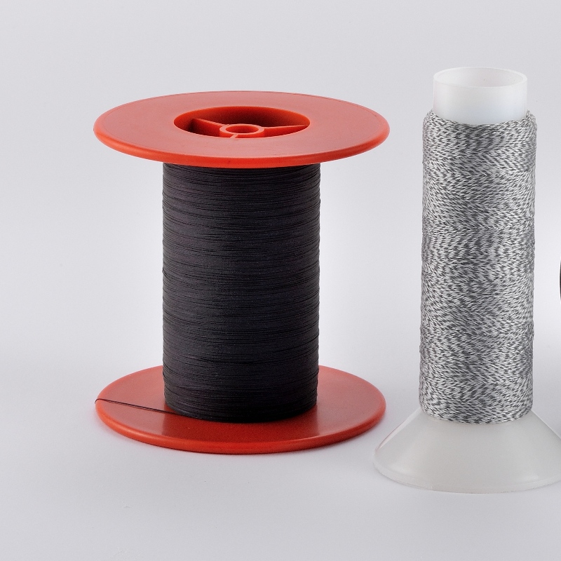 Y-8008 Reflekterende tråd