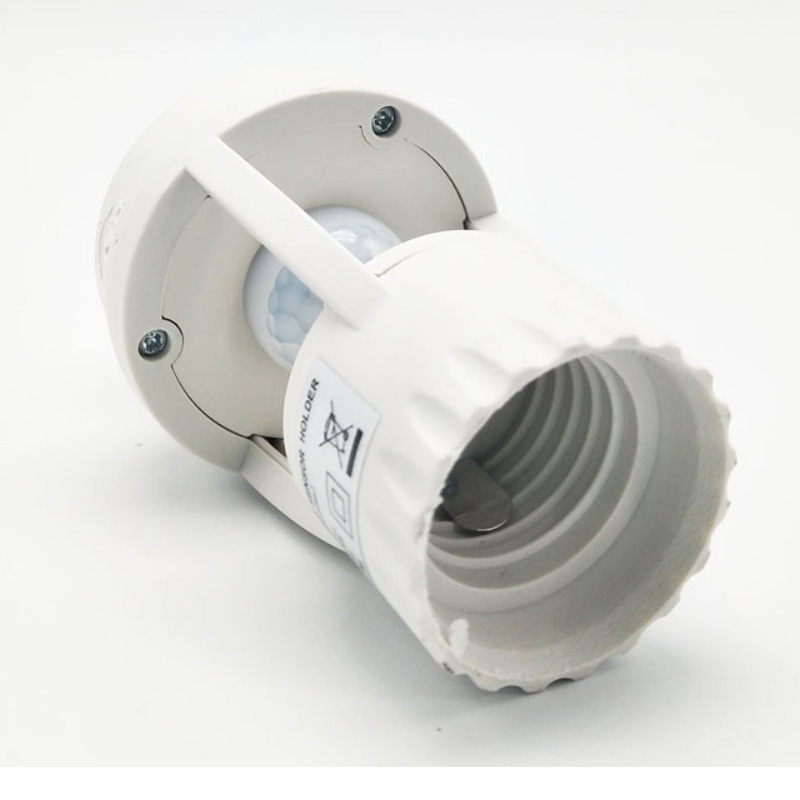 P32 PIR bevægelse E26 \/ E27 skruepæreadapterstik