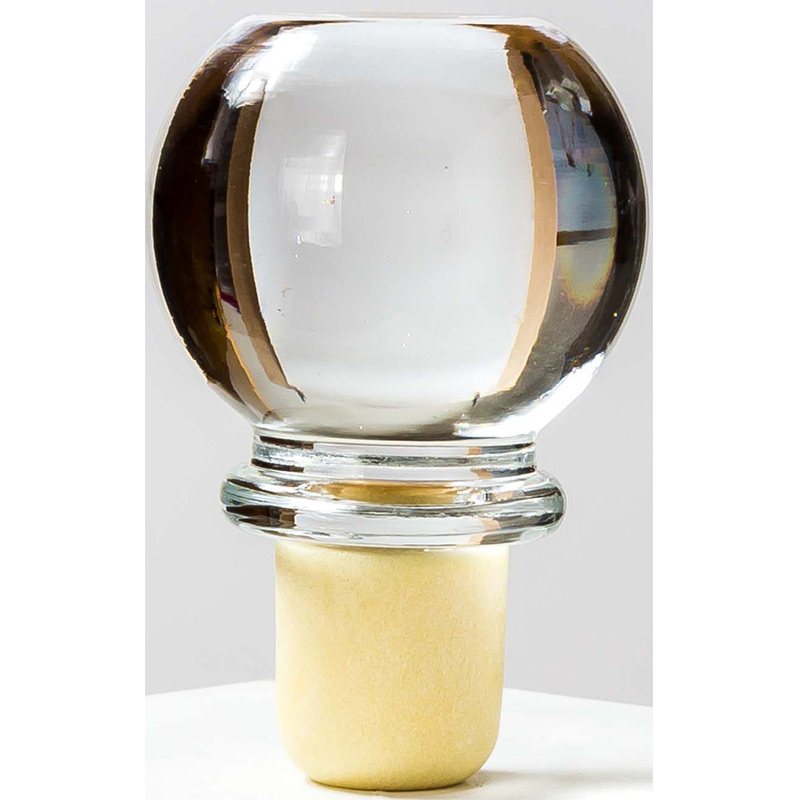 lukning af en flaskeprop af glas