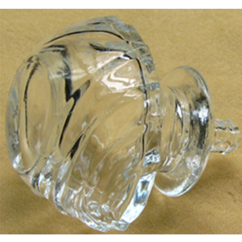 lukning af en flaskeprop af glas 3