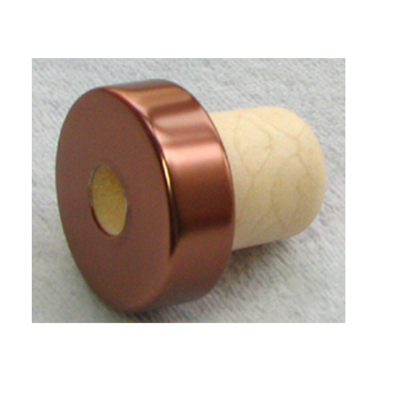 lukning af proppen med vinflasker