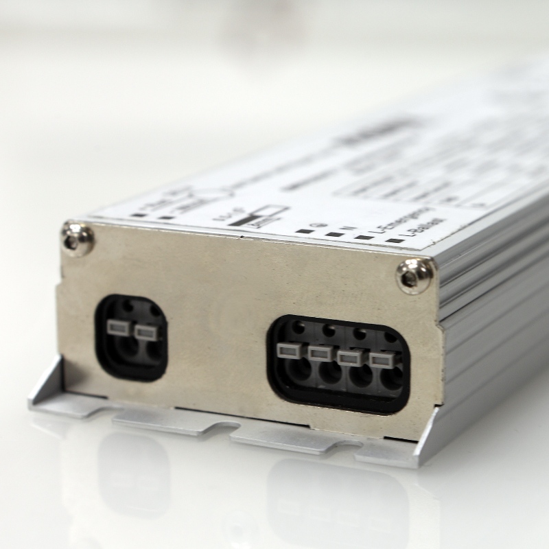 184009 INTEGRERET FLUO AC + EMERGENCY BALLAST