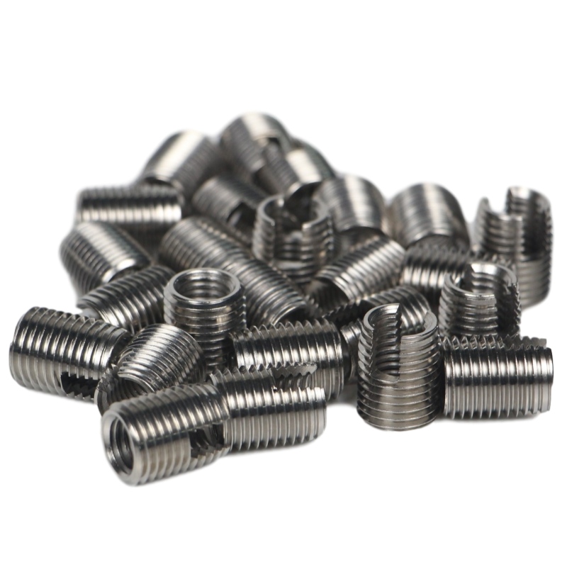 302 000 100.500 M10 * 1,5 * 14 * 1,5 * 18L selvskærende gevindindsatser med skærespalte