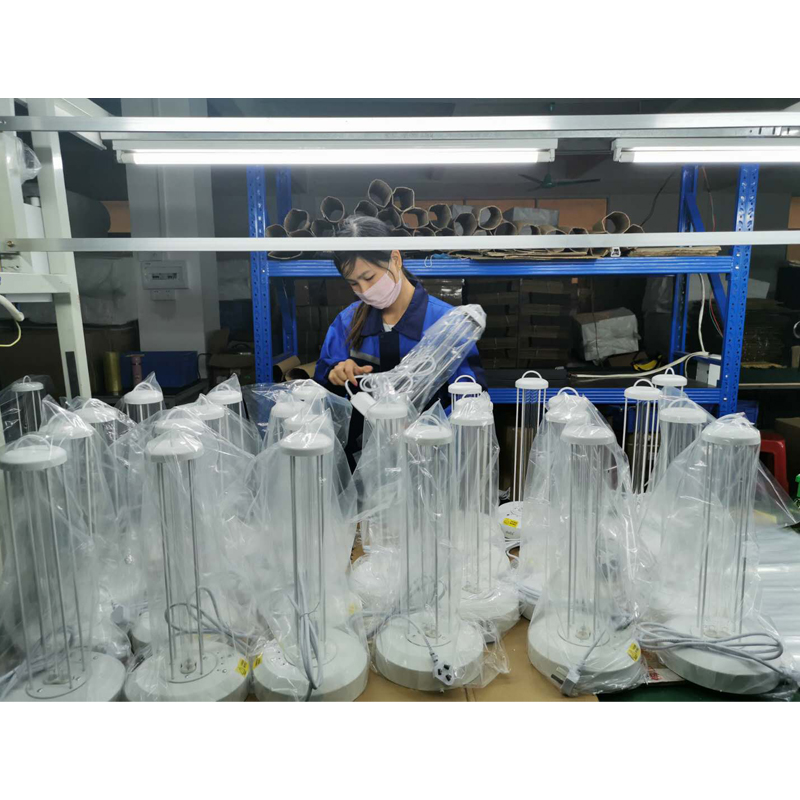 For Covid-19 koronavirus ud bryde desinfektion fjerne mider langtidsenergi spare på mider Mikrobølgesensor UVC Germicid lampe lys