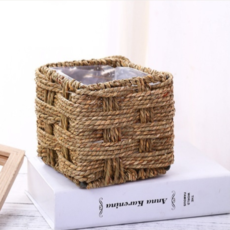 Sækkekurv til græsplæne