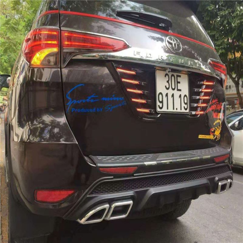 Efter tallerkenen med blylys til Toyota Fortuner, bremselampe til Toyota Fortuner