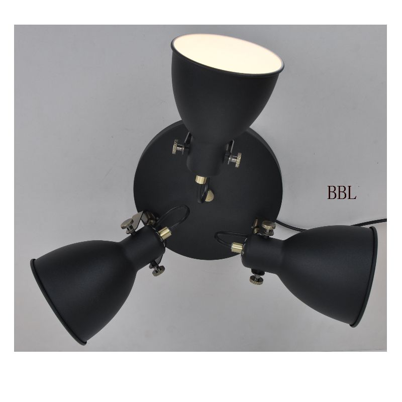 Loftslampe med 3 stk drejelig metalskærm