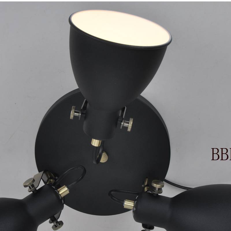 Loftslampe med 3 stk drejelig metalskærm