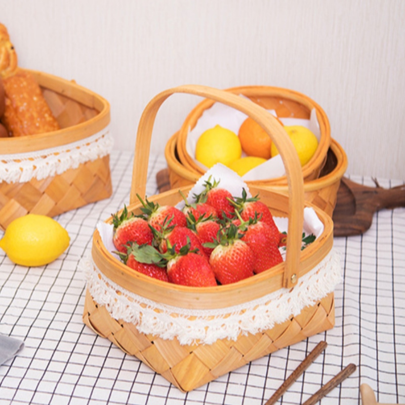 Wooden Woven Basket med håndtering